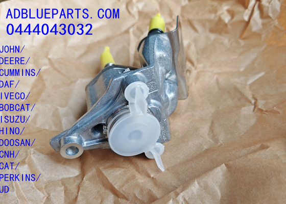 0444043032 OEM BOSCH DEF DOSING UNIT / UREA NOZZLE / DOSING MODULE 0444043032 Adblue Iniettore ugello ugello di dosaggio per JOHN DEERE CUMMINS DAF IVECO BOBCAT ISUZU HINO DOOSAN CNH per gatti UD