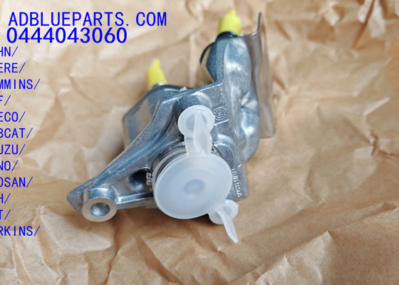 0444043060 OEM BOSCH DEF DOSING UNIT / UREA NOZZLE / DOSING MODULE 0444043060 Adblue Iniettore ugello ugello di dosaggio per JOHN DEERE CUMMINS DAF IVECO BOBCAT ISUZU HINO DOOSAN CNH per gatti UD