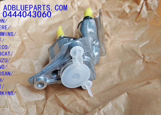 0444043060 OEM BOSCH DEF DOSING UNIT / UREA NOZZLE / DOSING MODULE 0444043060 Adblue Iniettore ugello ugello di dosaggio per JOHN DEERE CUMMINS DAF IVECO BOBCAT ISUZU HINO DOOSAN CNH per gatti UD
