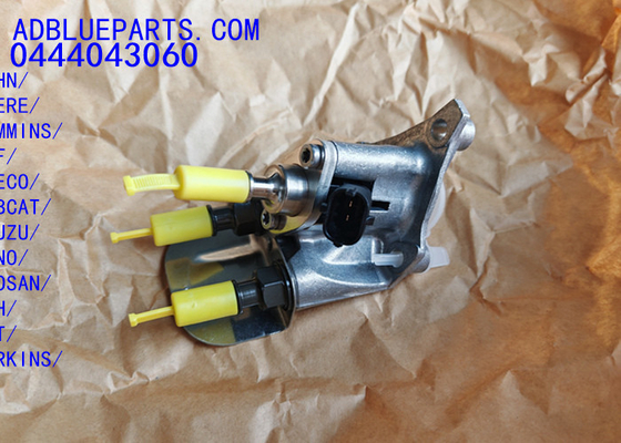 0444043060 OEM BOSCH DEF DOSING UNIT / UREA NOZZLE / DOSING MODULE 0444043060 Adblue Iniettore ugello ugello di dosaggio per JOHN DEERE CUMMINS DAF IVECO BOBCAT ISUZU HINO DOOSAN CNH per gatti UD
