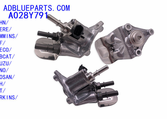 A028Y791 OEM BOSCH DEF DOSING UNIT / UREA NOZZLE / DOSING MODULE A028Y791 Adblue Iniettore ugello ugello di dosaggio per JOHN DEERE CUMMINS DAF IVECO BOBCAT ISUZU HINO DOOSAN CNH PER CATKINS UD