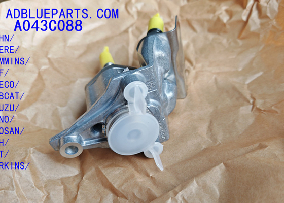 A043C088 OEM BOSCH DEF DOSING UNIT / UREA NOZZLE / DOSING MODULE A043C088 Adblue Iniettore ugello ugello di dosaggio per JOHN DEERE CUMMINS DAF IVECO BOBCAT ISUZU HINO DOOSAN CNH PER CATKINS UD